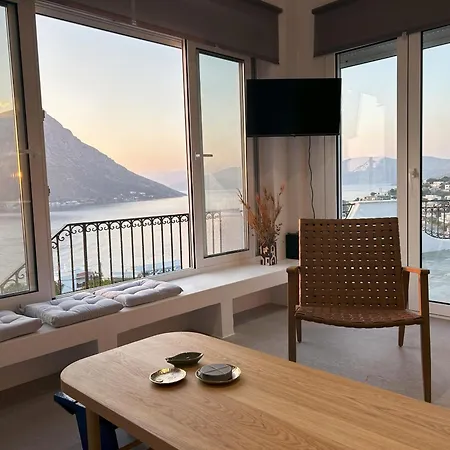 The Blue Eye Of Apartament Kamari (Kalymnos)