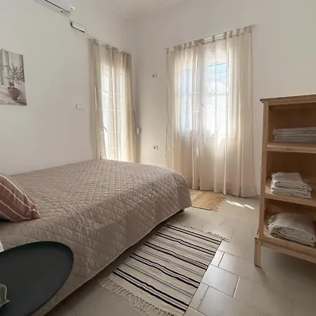 The Blue Eye Of Apartament